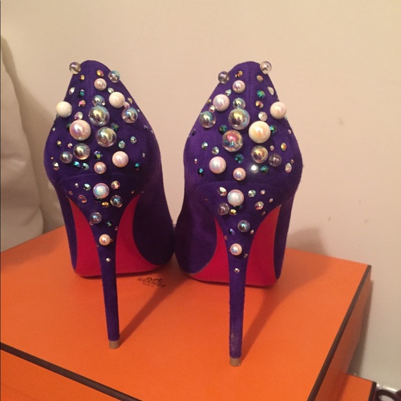 Loubies ❤️ beautiful pair - Picture 3 of 3